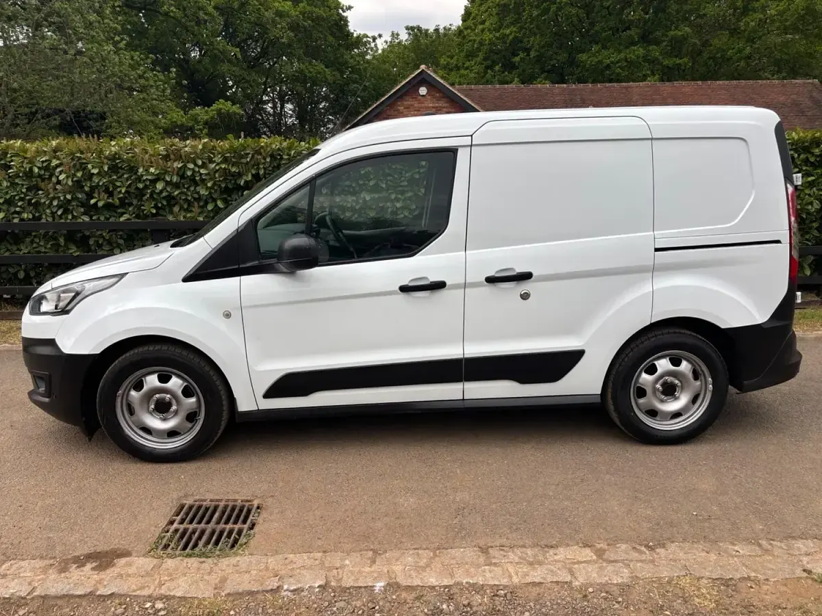 Used Ford Transit Connect S 75 HP (55 kW) 2020 White MPV