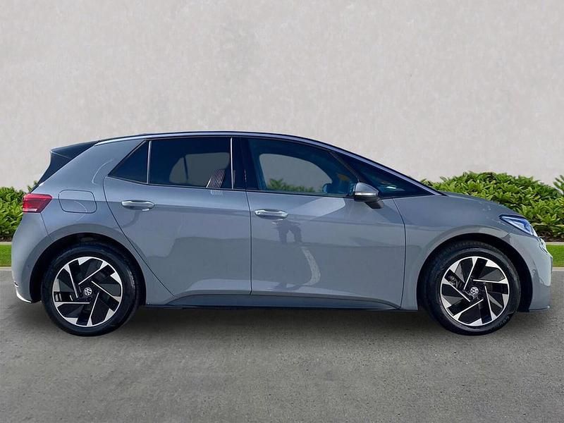 Used VW ID.3 Pro 150 kW (204 HP) 2025 Grey Hatchback