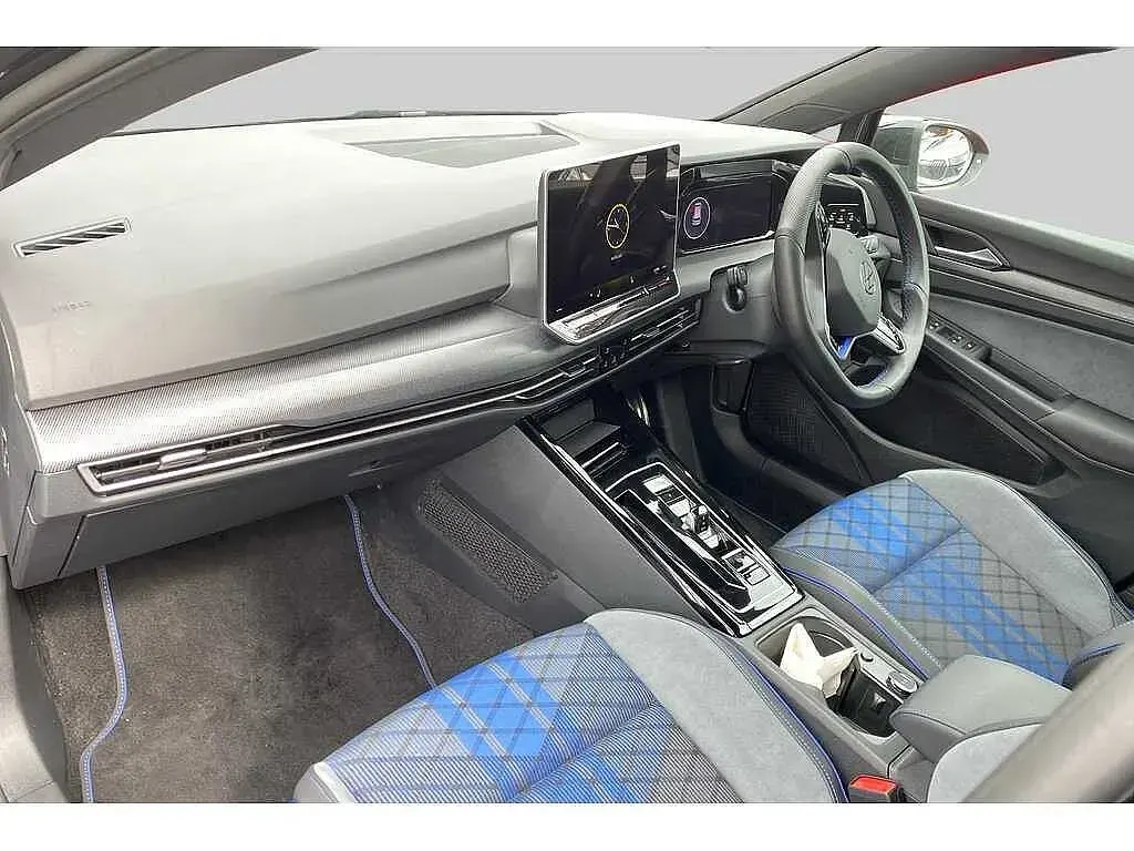 Used VW Golf VIII Black Edition 333 HP (244 kW) 2025 Black Hatchback