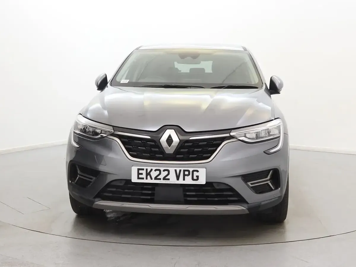 Used Renault Arkana Version S 2022 Grey SUV