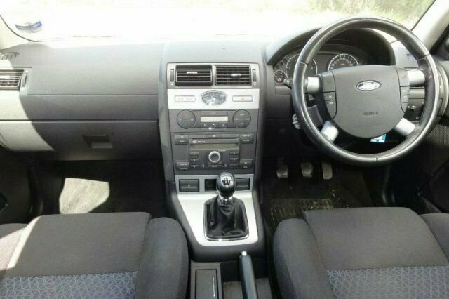 Używany Ford Mondeo 2005 Hatchback