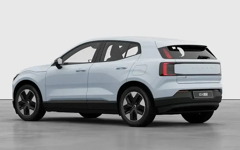 New Volvo EX30 Core 200 kW (272 HP) 2026 Onyx black SUV