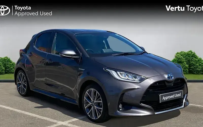 Used Toyota Yaris Hybrid 116 HP (85 kW) 2025 Hatchback