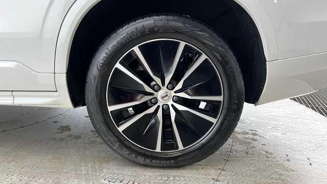 Used Volvo XC90 Momentum 232 HP (170 kW) 2022 SUV