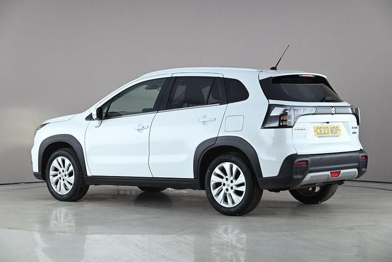 Used Suzuki SX4 2023 White Hatchback