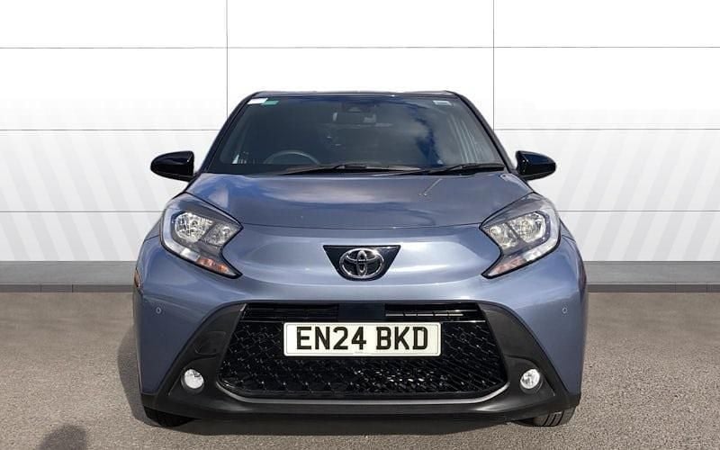 Used Toyota Aygo X 72 HP (52 kW) 2025 SUV