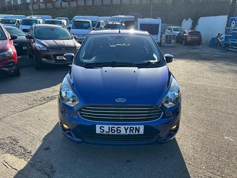 Used Ford Ka Plus Zetec 70 HP (51 kW) 2016 Blue Hatchback