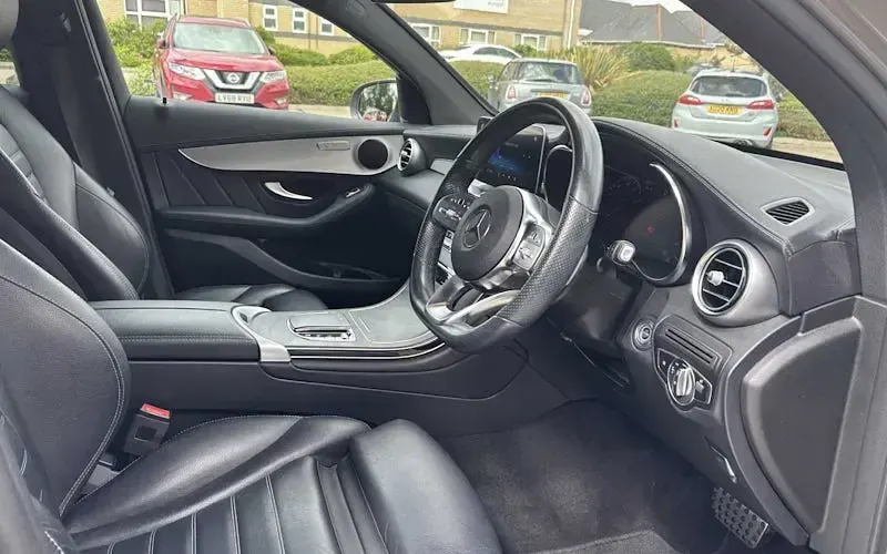 Used Mercedes E300 AMG line 306 HP (225 kW) 2022 Silver Coupe