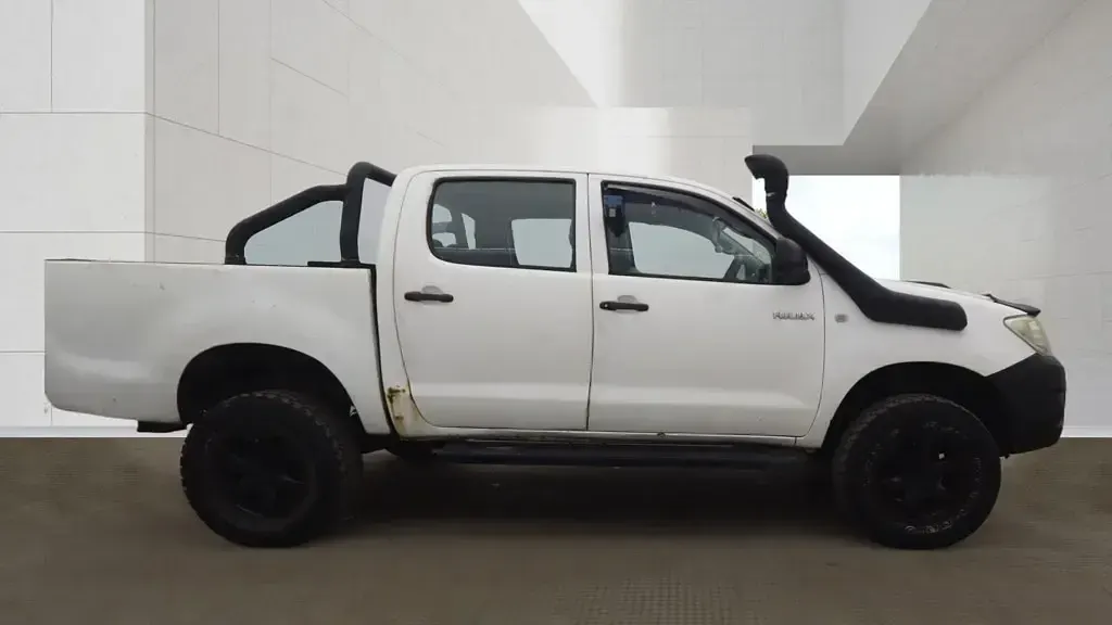 Used Toyota HiLux 2022 White Pickup