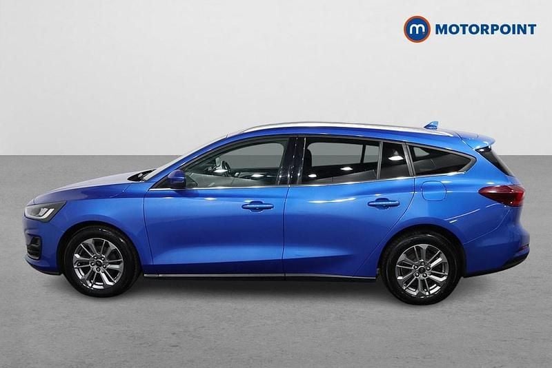 Used Ford Focus Titanium 155 HP (114 kW) 2022 Blue Estate