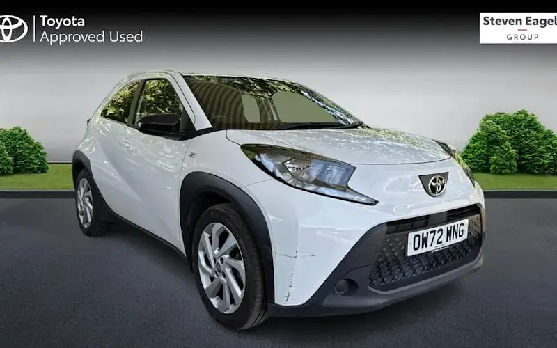 Used Toyota Aygo X PURE 72 HP (52 kW) 2025 SUV