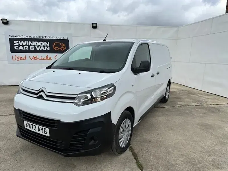 Używany Citroën Dispatch 100 KM (73 kW) 2023 Biały Minivan