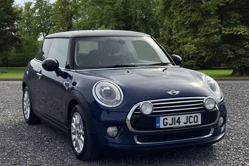 Blue Used 2014 Mini Cooper D Hatch Hatchback | £6,495 (Fair price) - Image 1/1