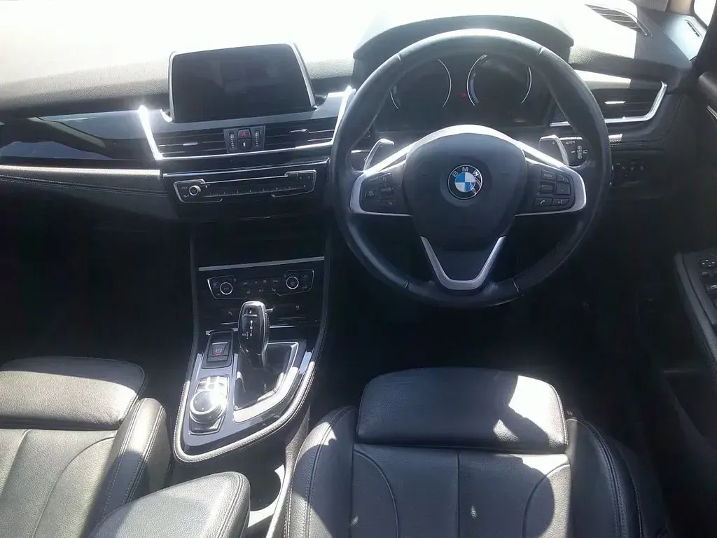 Used BMW 220 Luxury Line 192 HP (141 kW) 2019 Black Hatchback