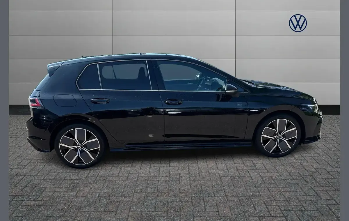 Used VW Golf VIII Black Edition 150 HP (110 kW) 2026 Black Hatchback