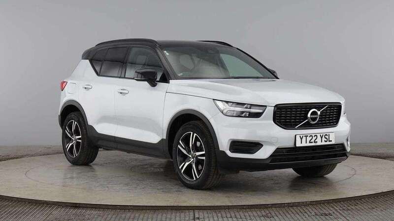 Silver Used 2022 Volvo XC40 R-Design SUV | £24,999 (Good price) - Image 1/4