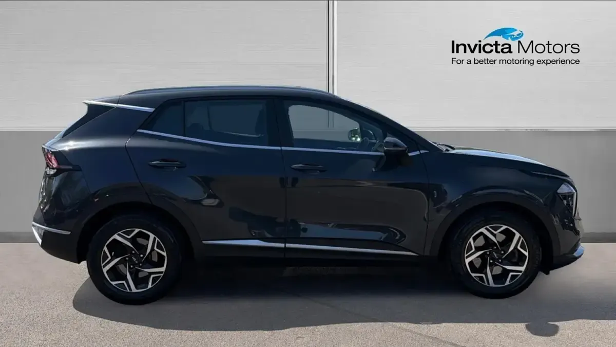 Usado Kia Sportage 148 HP (108 kW) 2023 Cinzento SUV