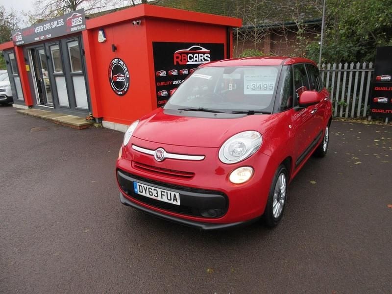 Used Fiat 500L Pop Star 95 HP (69 kW) 2013 Red MPV