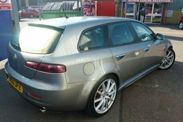 Used Alfa Romeo 159 200 HP (147 kW) 2010 Estate