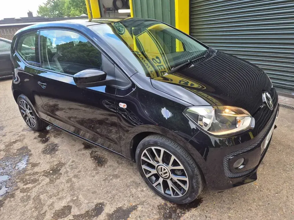 Used VW up! 75 HP (55 kW) 2014 Black Hatchback