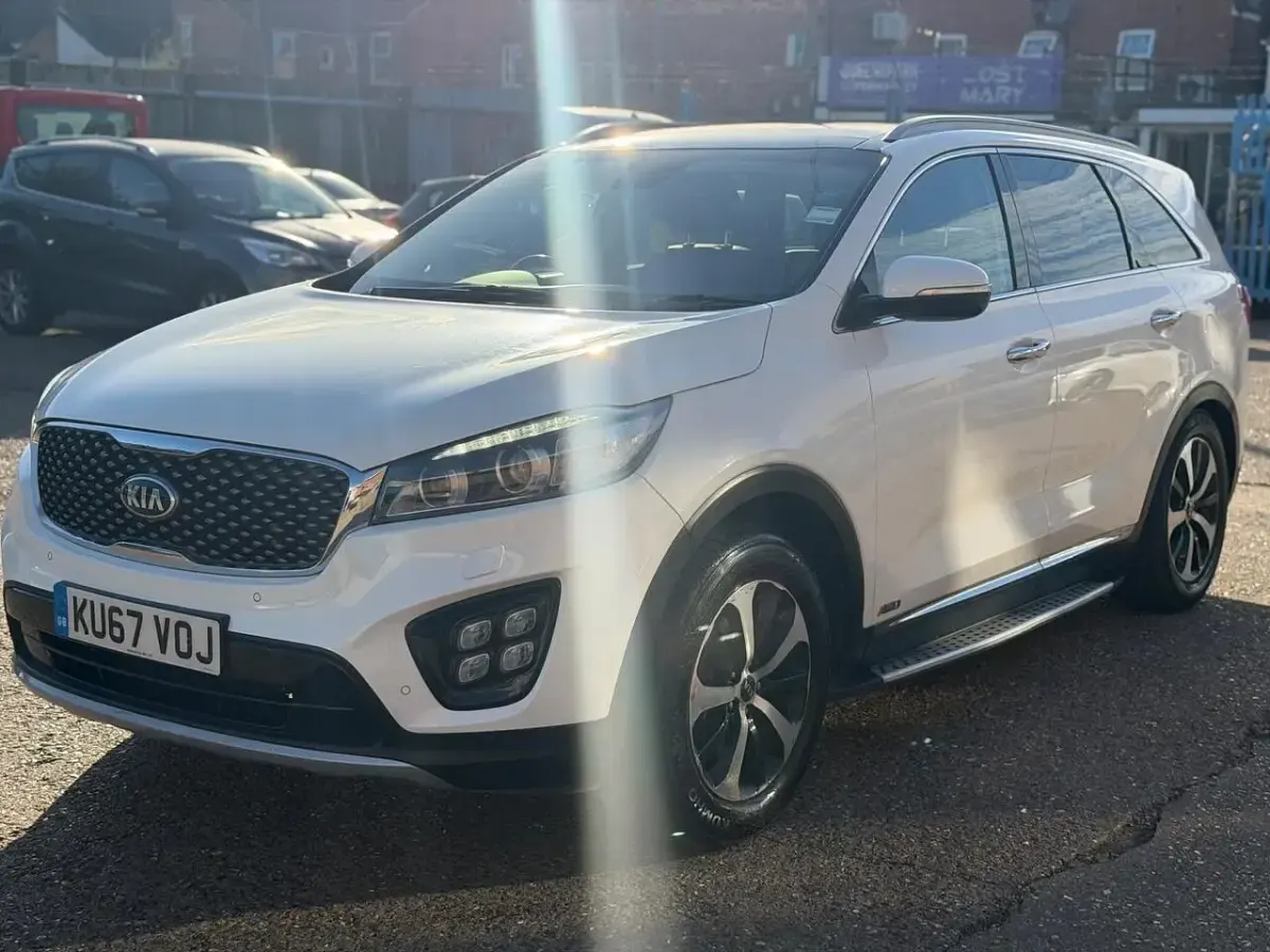 Used Kia Sorento 200 HP (147 kW) 2017 White SUV