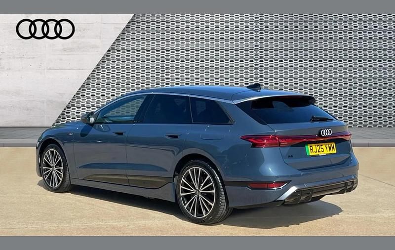 Used Audi e-tron S-Line 210 kW (286 HP) 2025 Blue SUV