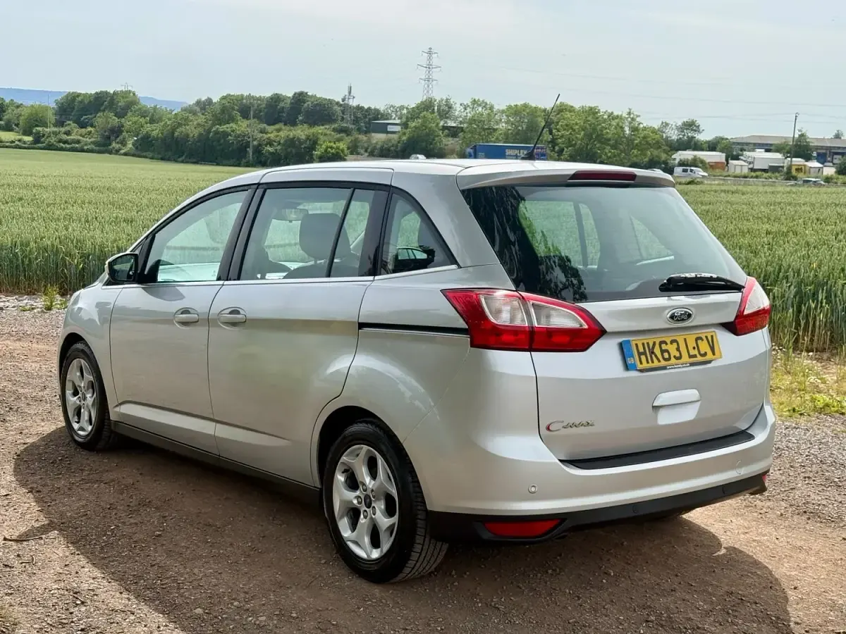 Used Ford Grand C-Max Zetec 2014 Silver MPV