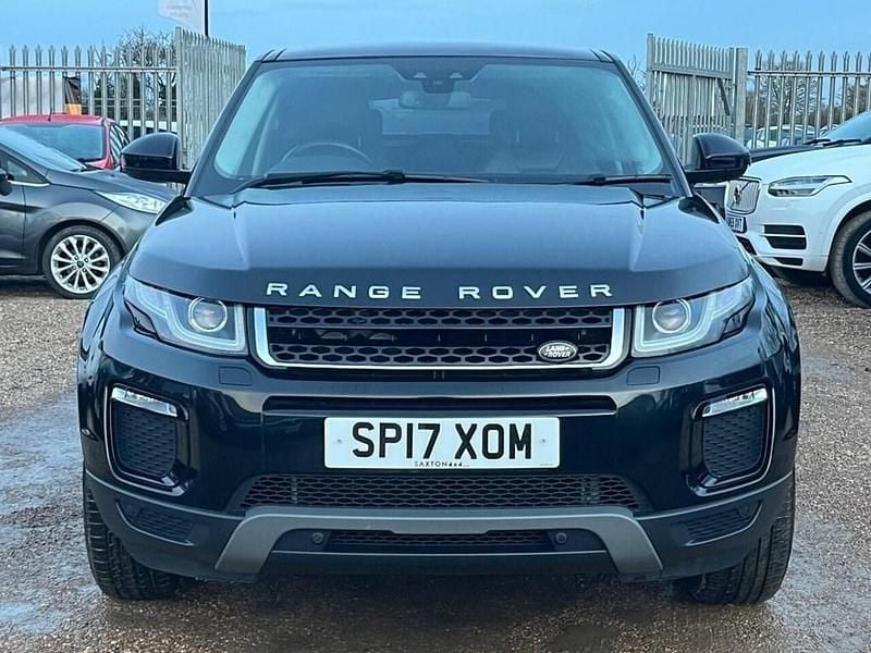 Used Land Rover Range Rover evoque SE 2017 Black Estate
