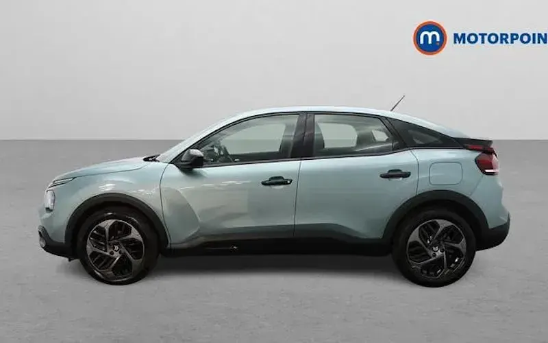 Used Citroën C4 PureTech 101 HP (74 kW) 2023 Blue SUV