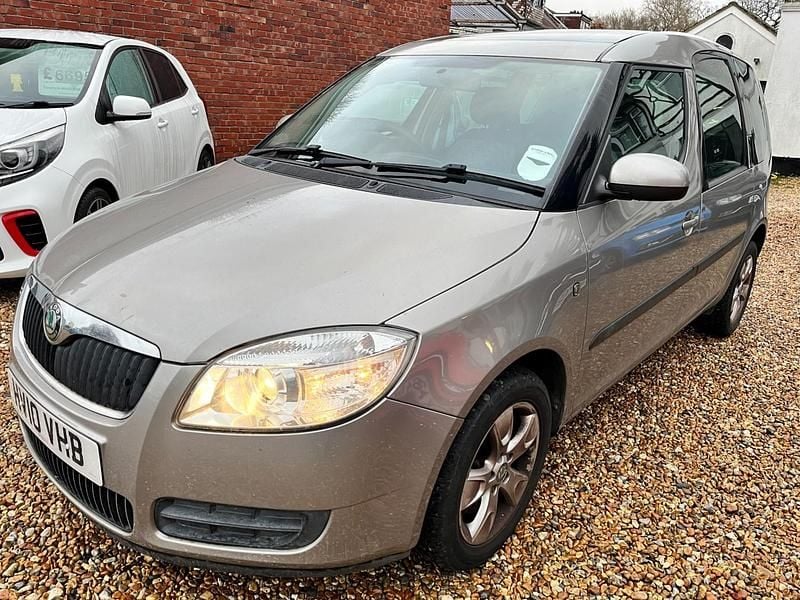 Beige Used 2010 Skoda Roomster SE MPV | £3,995 - Image 1/4