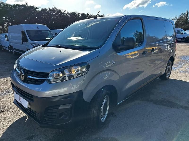 Used Vauxhall Vivaro S 100 HP (73 kW) 2023 Grey MPV