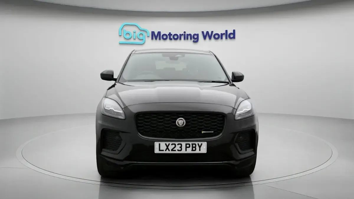 Used Jaguar E-Pace R-Dynamic 204 HP (150 kW) 2023 Black SUV