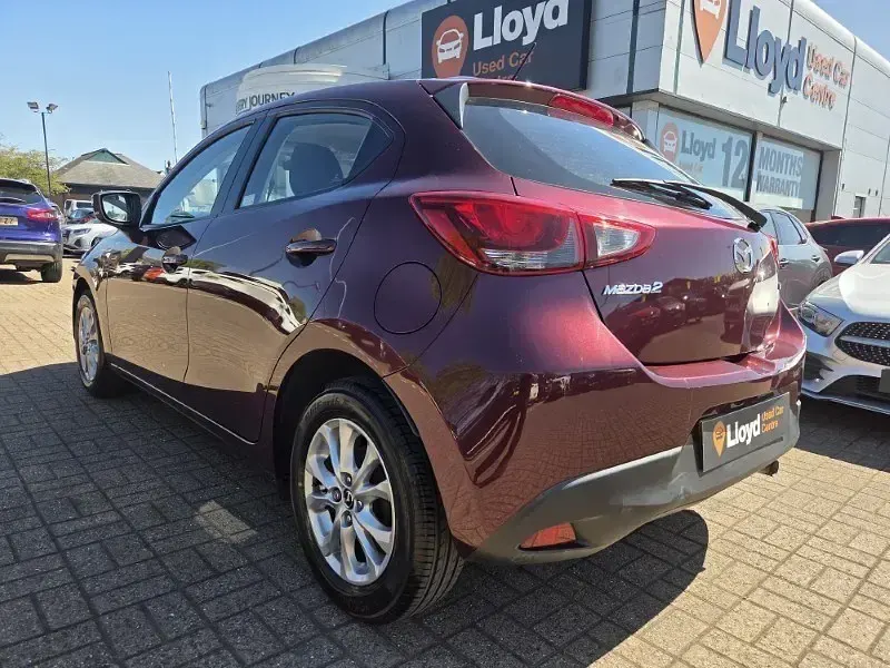Second-hand Mazda 2 2019 Roșu Hatchback