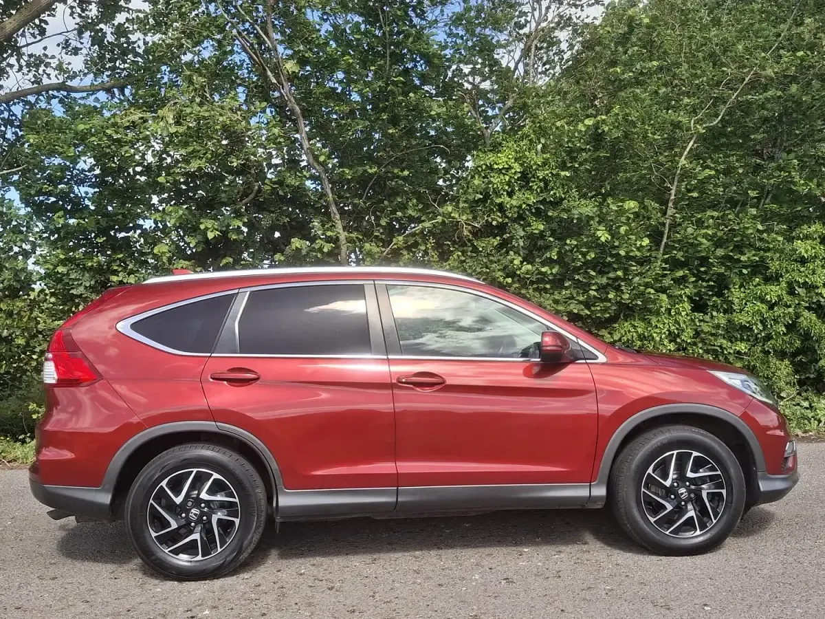 Used Honda CR-V SE Plus 160 HP (117 kW) 2016 Red SUV