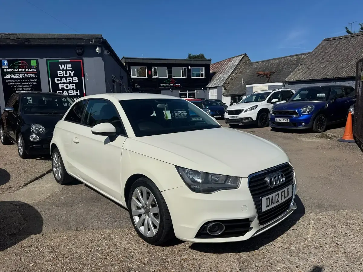 Used Audi A1 Sport 105 HP (77 kW) 2012 White Hatchback