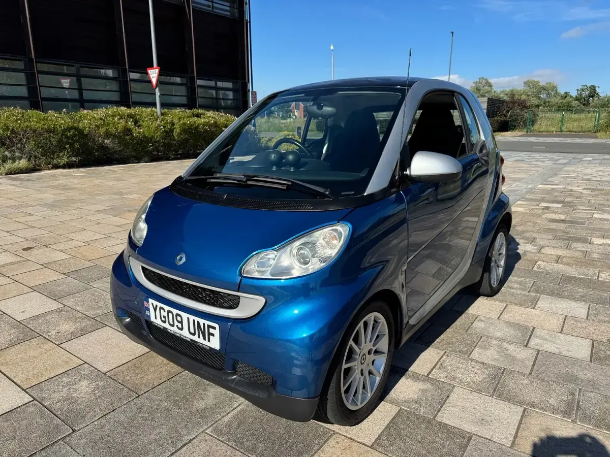 Used Smart ForTwo Coupé Passion 2009 Silver Coupe