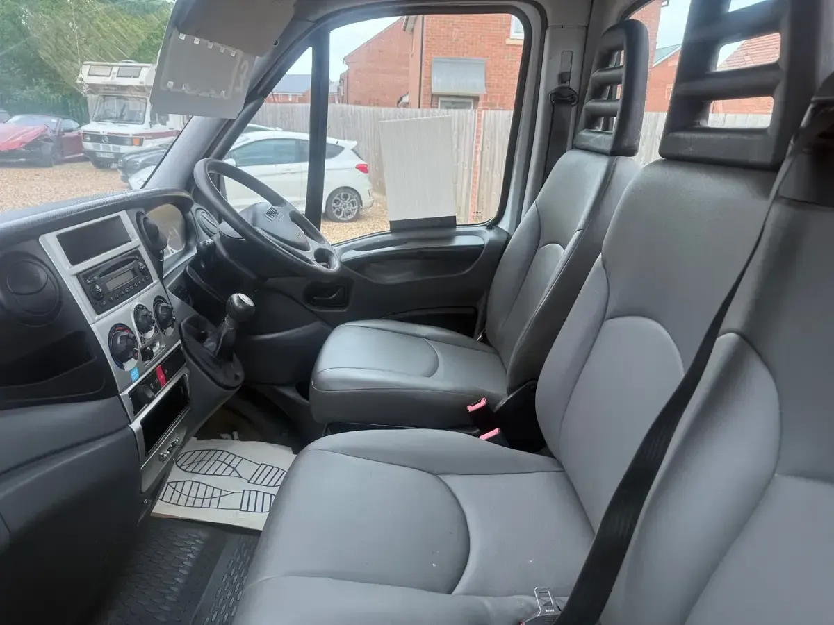 Used Iveco Daily 2011 White Pickup