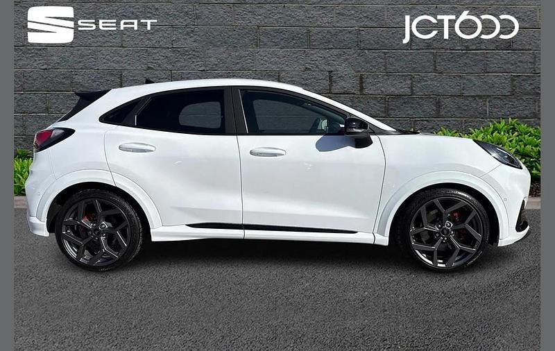 Used Ford Puma ST 168 HP (123 kW) 2023 White SUV