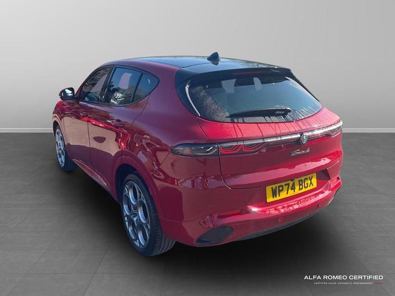 Used Alfa Romeo Tonale 158 HP (116 kW) 2024 Red SUV