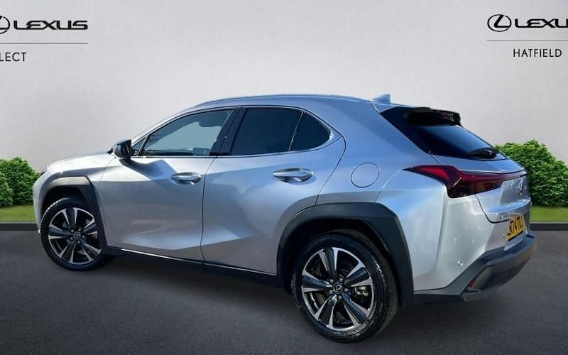 Used Lexus UX 300h 199 HP (146 kW) 2025 SUV