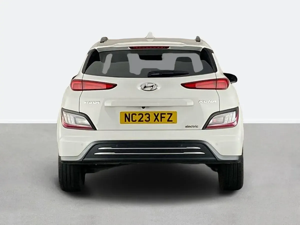 Used Hyundai Kona Ultimate 150 kW (204 HP) 2023 White SUV