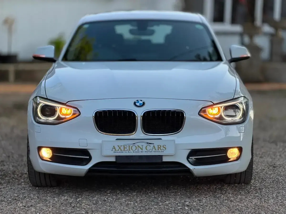 Used BMW 116 Comfort Edition 2013 White Hatchback