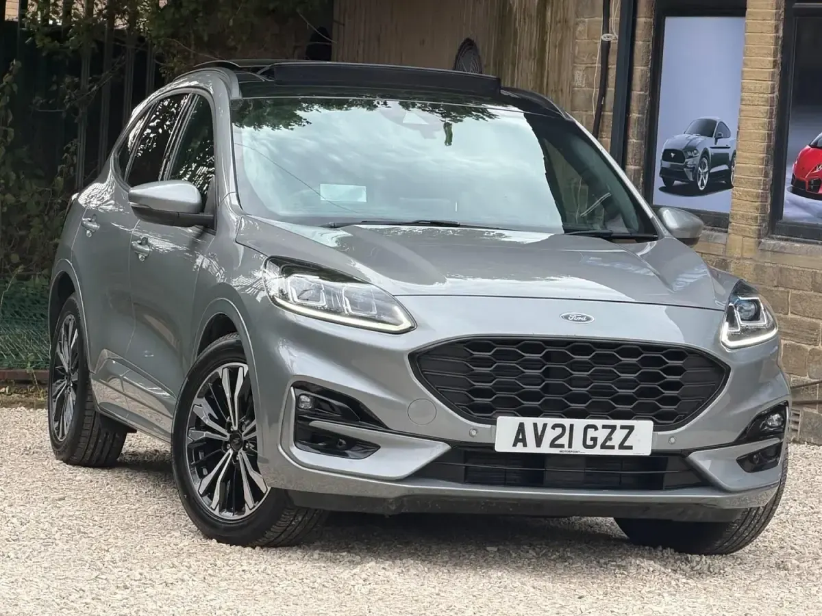 Used Ford Kuga ST-Line X 150 HP (110 kW) 2021 Silver SUV