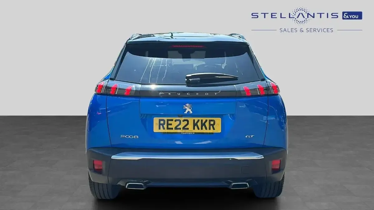 Used Peugeot 2008 Premium 129 HP (94 kW) 2022 Blue SUV