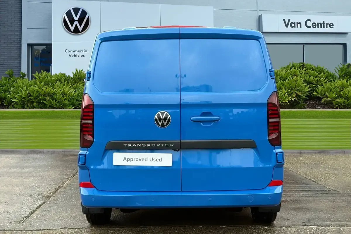 Nowe VW Transporter Pro 150 KM (110 kW) 2026 Niebieski Van