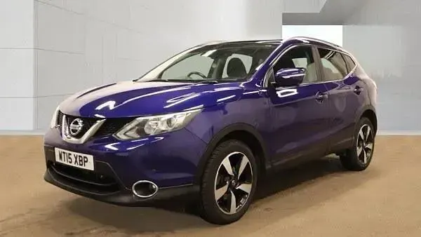 Used Nissan Qashqai N-TEC 115 HP (84 kW) 2015 Blue SUV