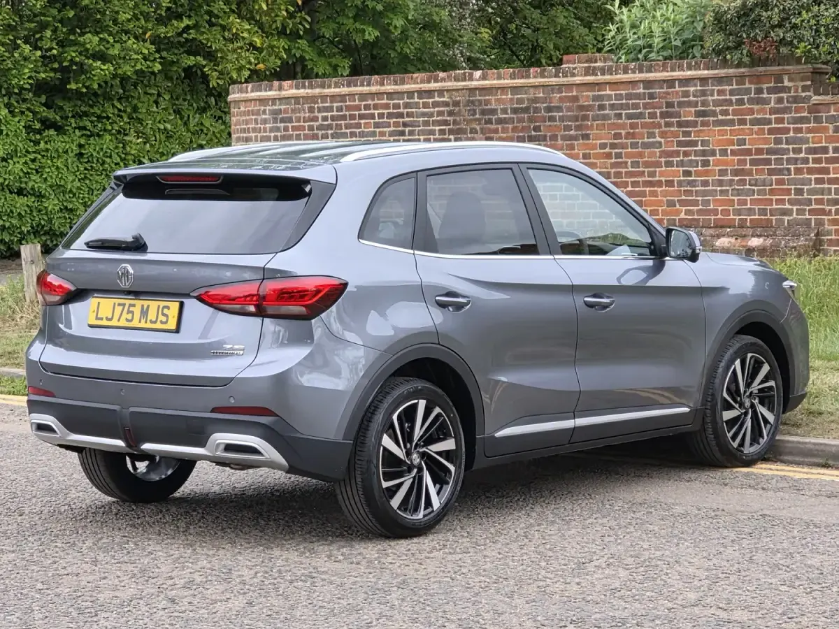 New MG ZS Trophy 2025 Grey SUV