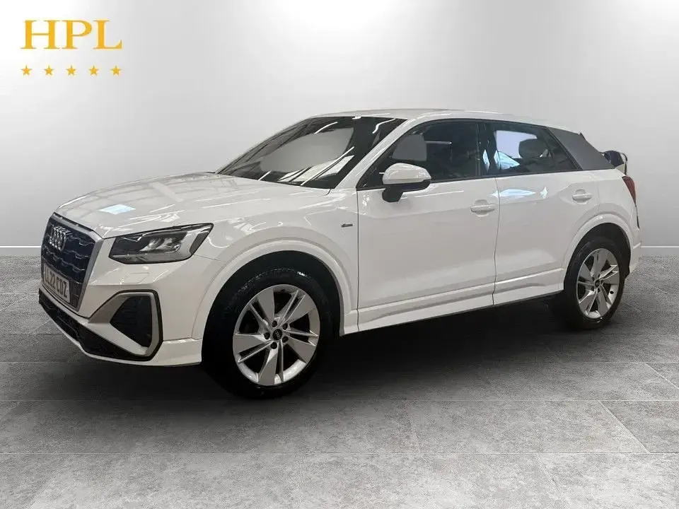 Used Audi Q2 S-Line 110 HP (80 kW) 2022 White SUV