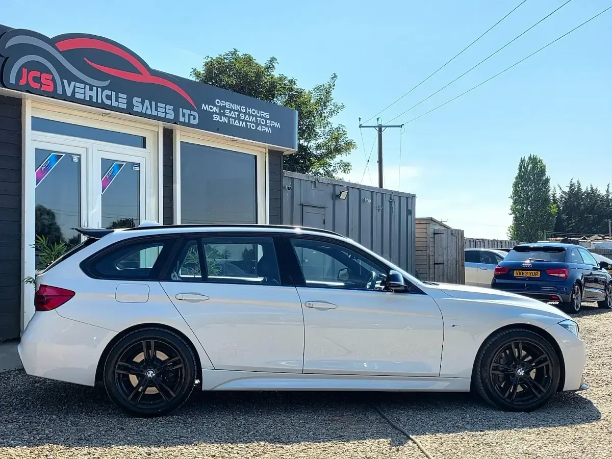 Used BMW 335 M Sport 313 HP (230 kW) 2016 White Estate