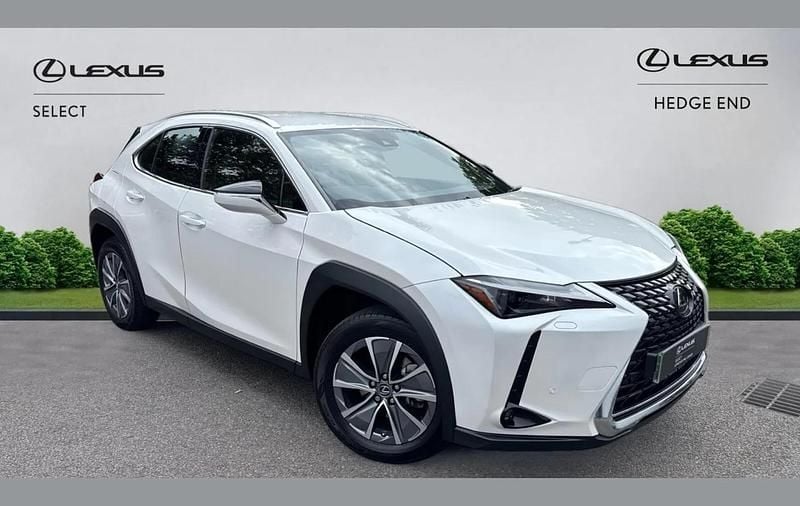Sonic white Used 2025 Lexus UX 300e SUV | £23,300 (Super price) - Image 1/2